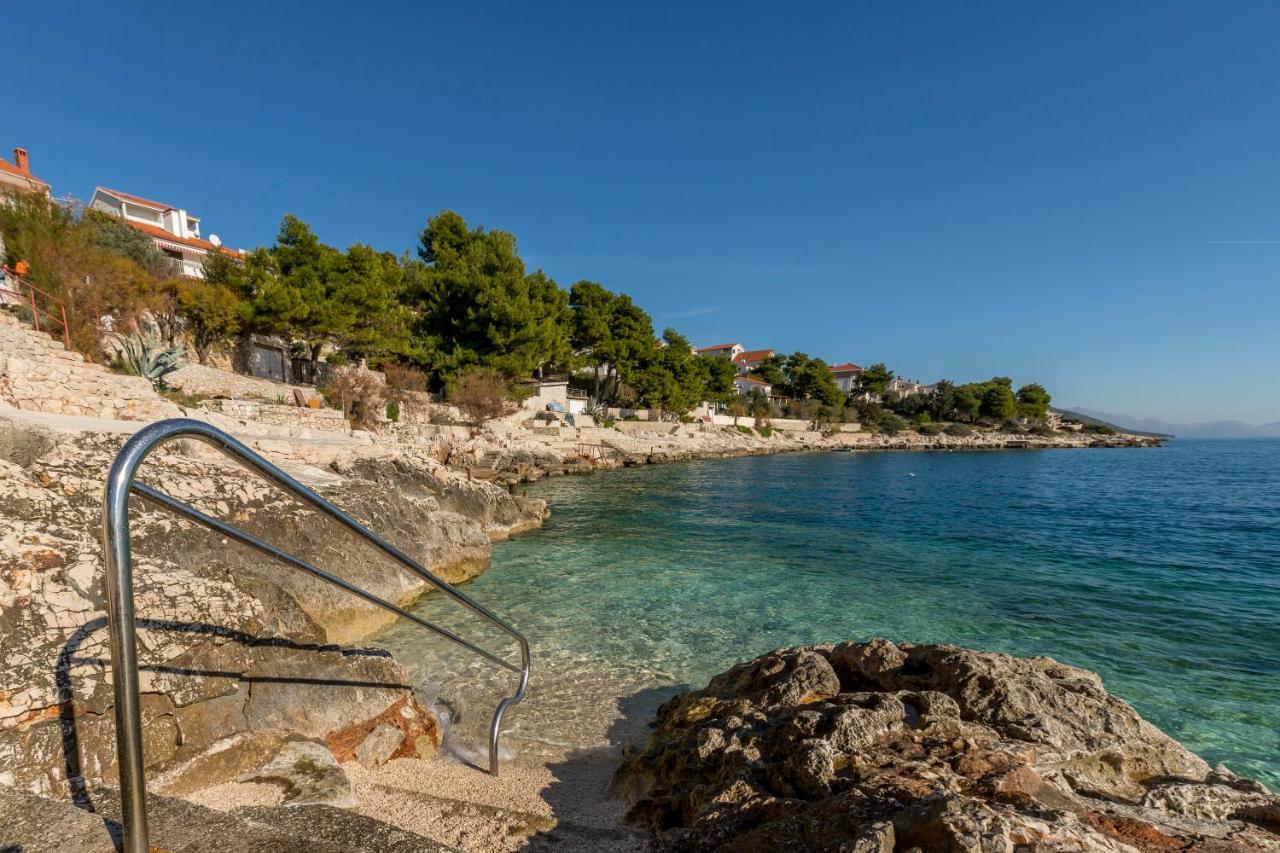 Apart Sa Terasom 250M Od Plaze,Parking,Wi Fi,Rostilj Трогир Экстерьер фото