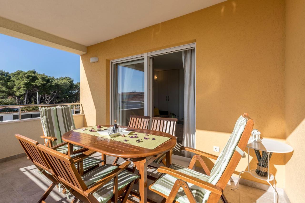 Apart Sa Terasom 250M Od Plaze,Parking,Wi Fi,Rostilj Трогир Экстерьер фото