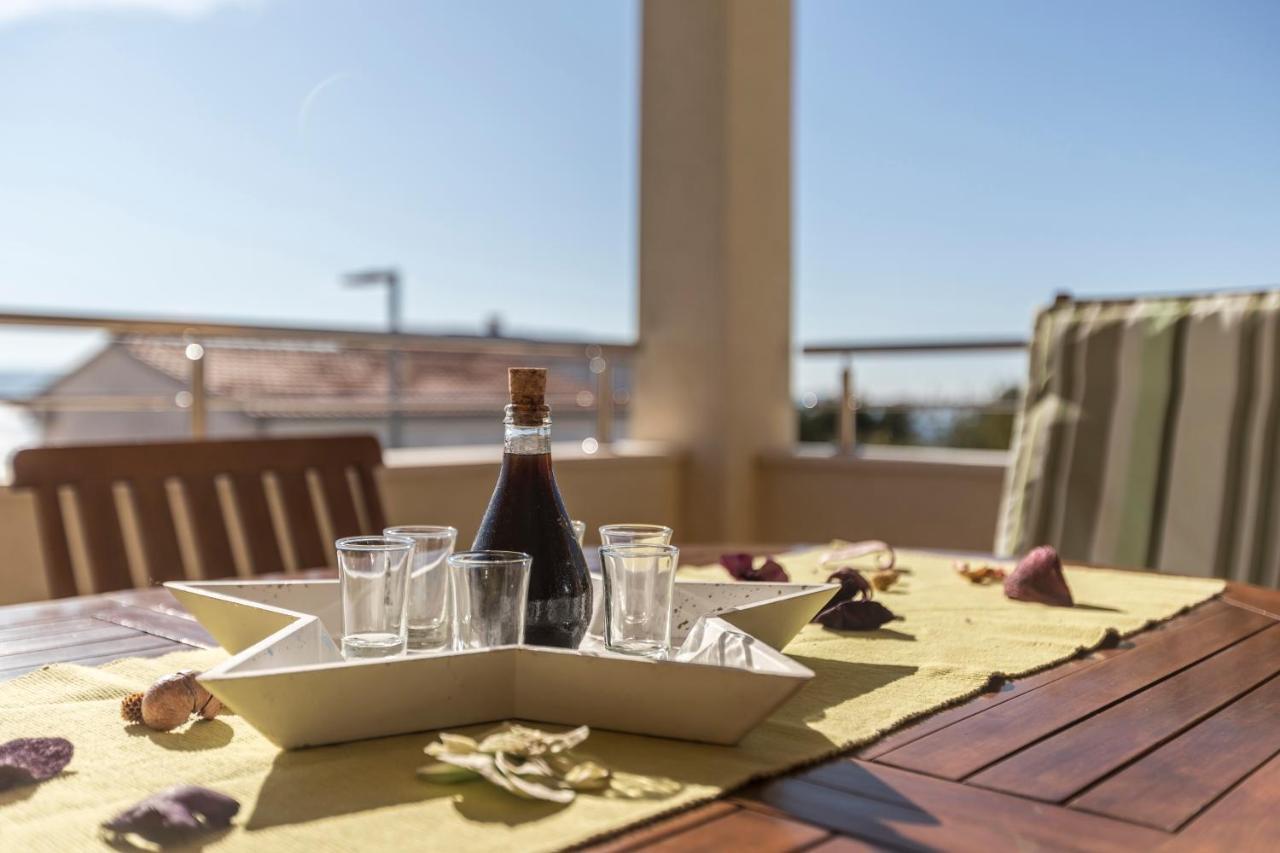 Apart Sa Terasom 250M Od Plaze,Parking,Wi Fi,Rostilj Трогир Экстерьер фото