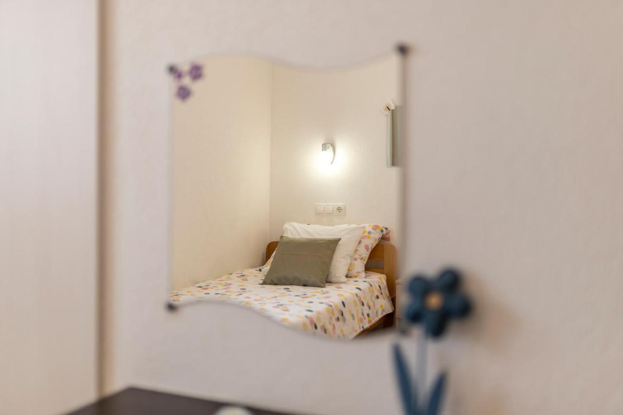 Apart Sa Terasom 250M Od Plaze,Parking,Wi Fi,Rostilj Трогир Экстерьер фото