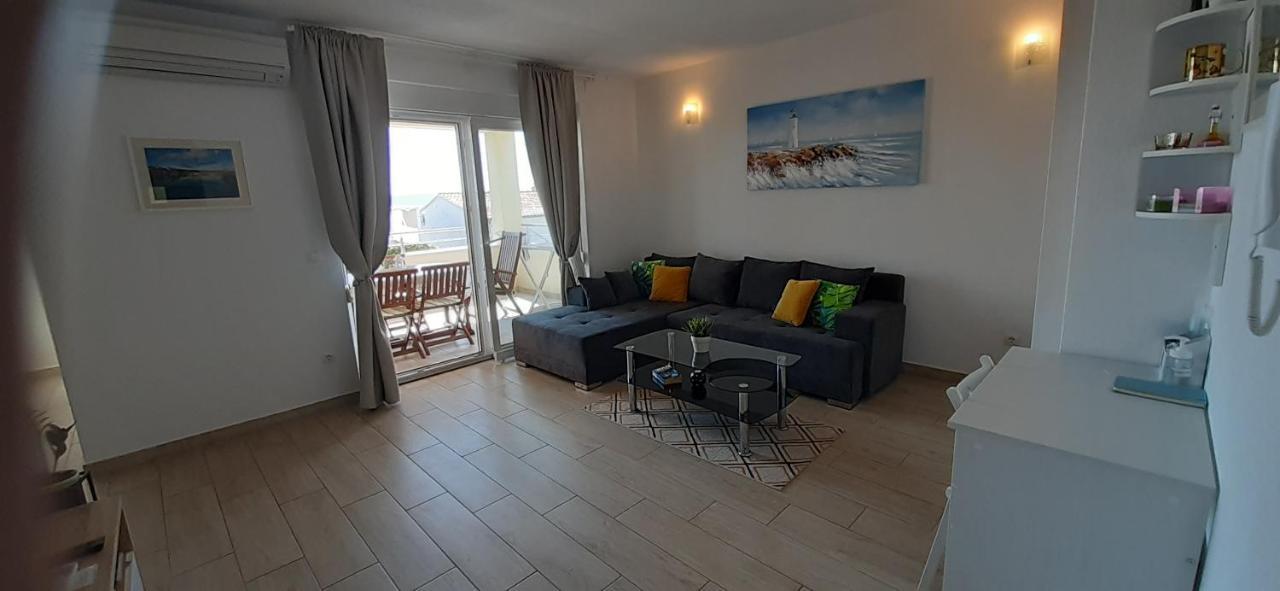 Apart Sa Terasom 250M Od Plaze,Parking,Wi Fi,Rostilj Трогир Экстерьер фото
