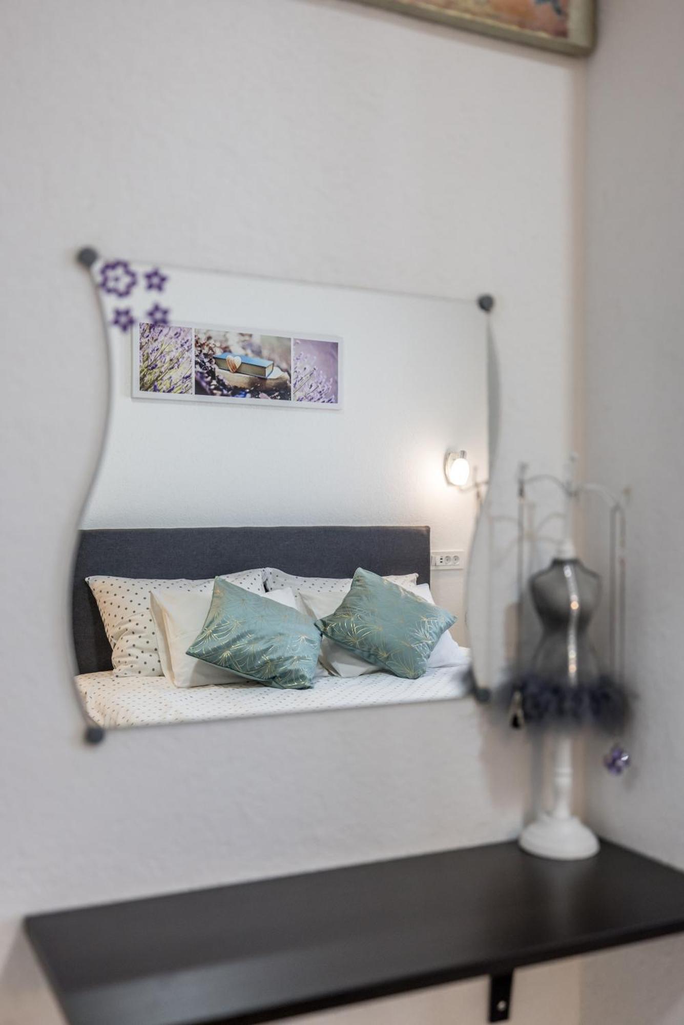 Apart Sa Terasom 250M Od Plaze,Parking,Wi Fi,Rostilj Трогир Экстерьер фото
